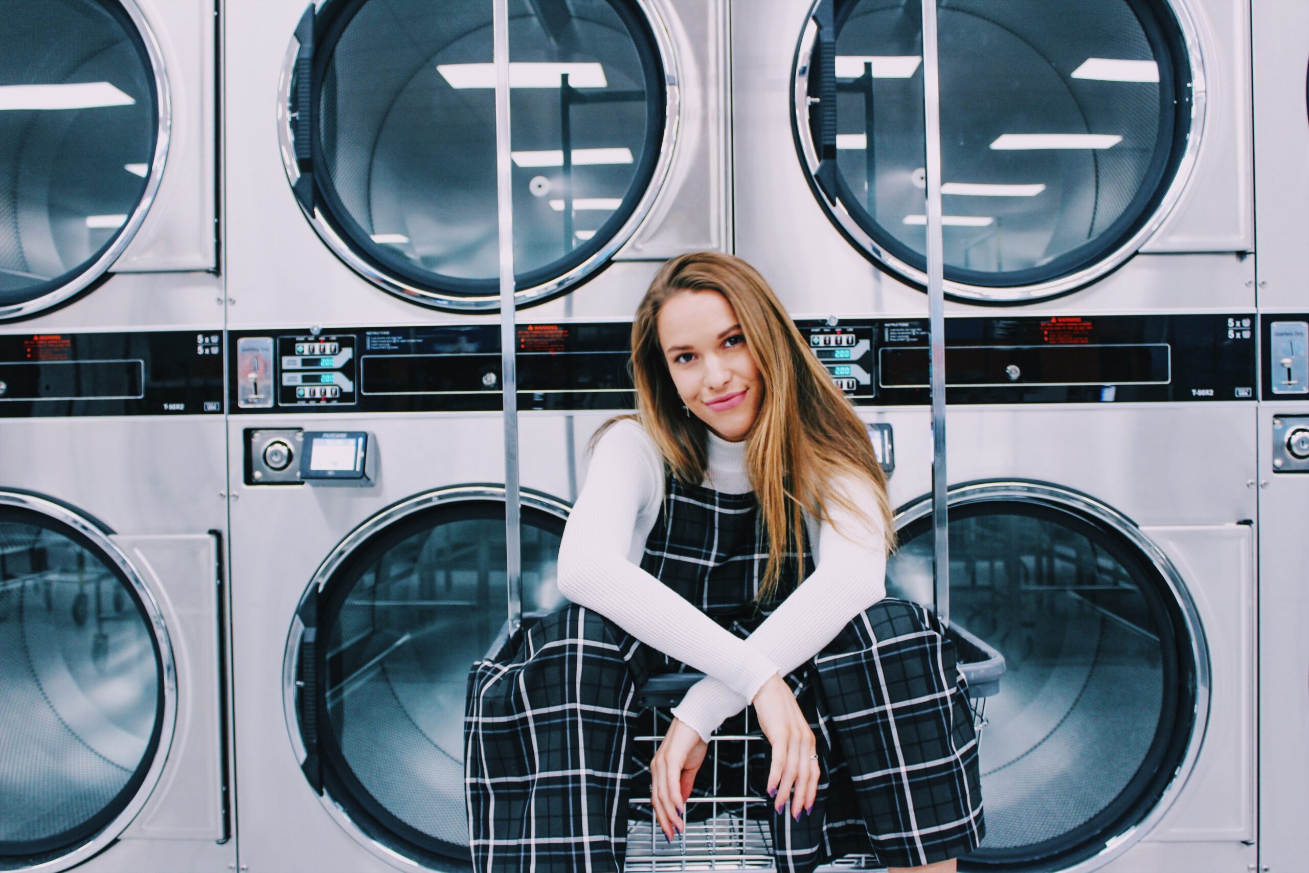 The Numerous Ways a Laundry Service Saves You Time